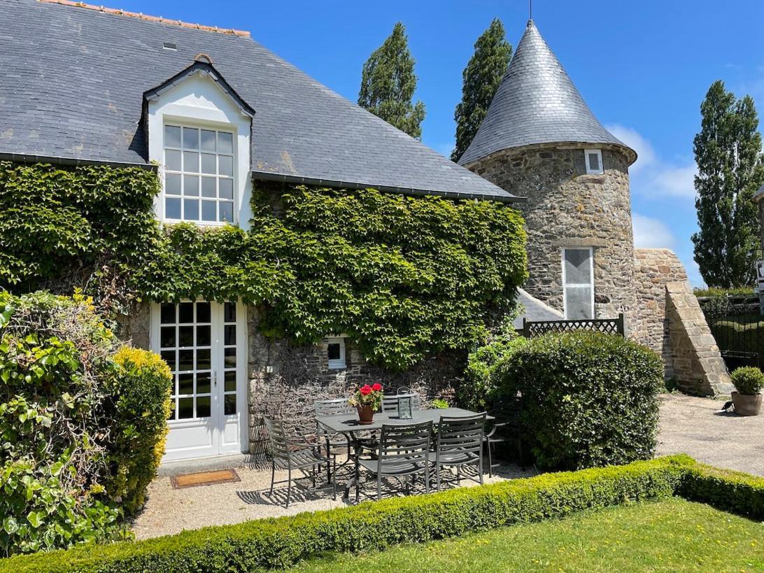 Manoir De La Begaudiere Mont-Dol Bilik gambar