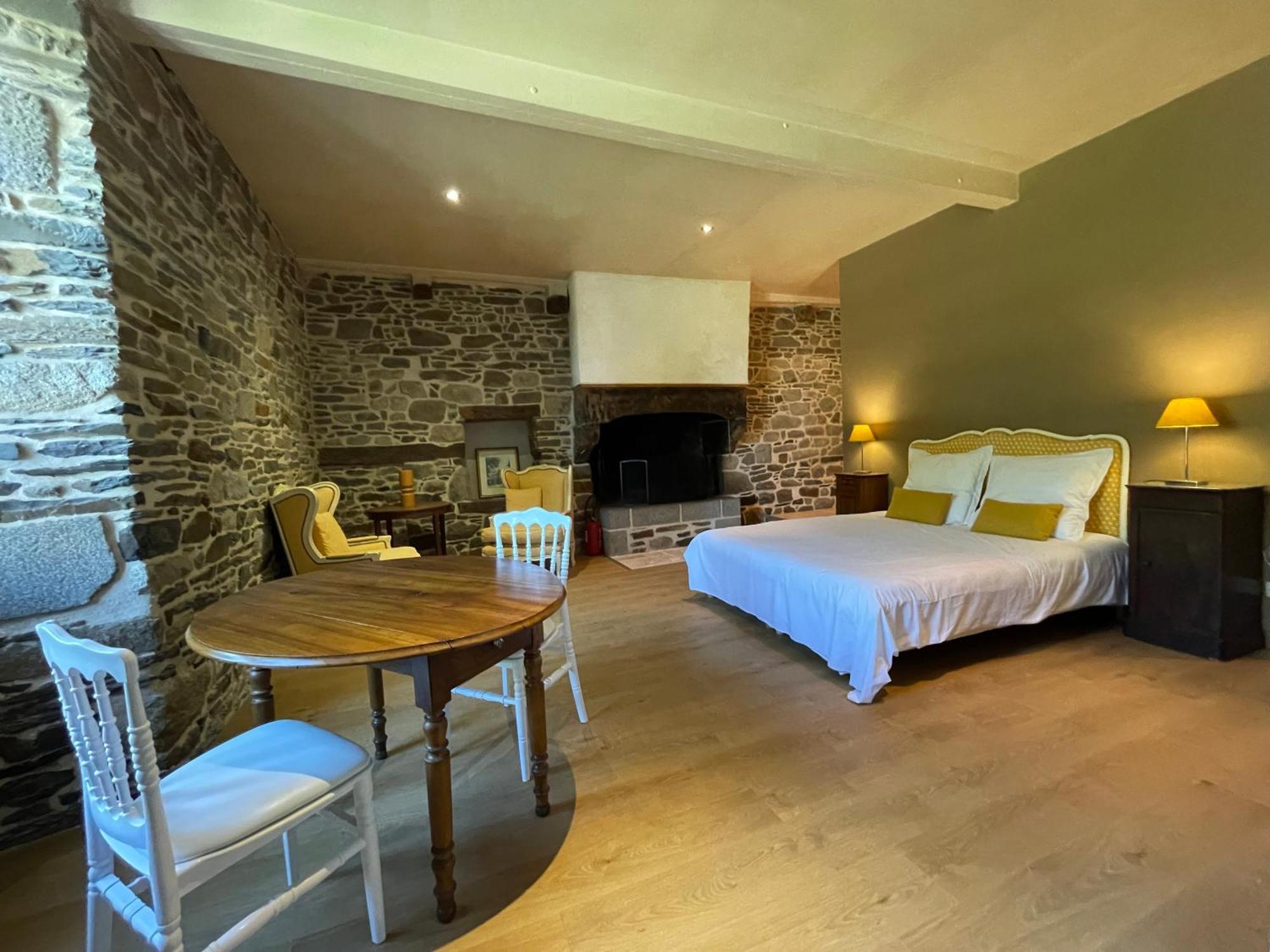 Manoir De La Begaudiere Mont-Dol Bilik gambar
