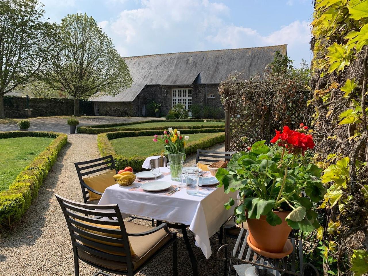 Manoir De La Begaudiere Mont-Dol Bilik gambar