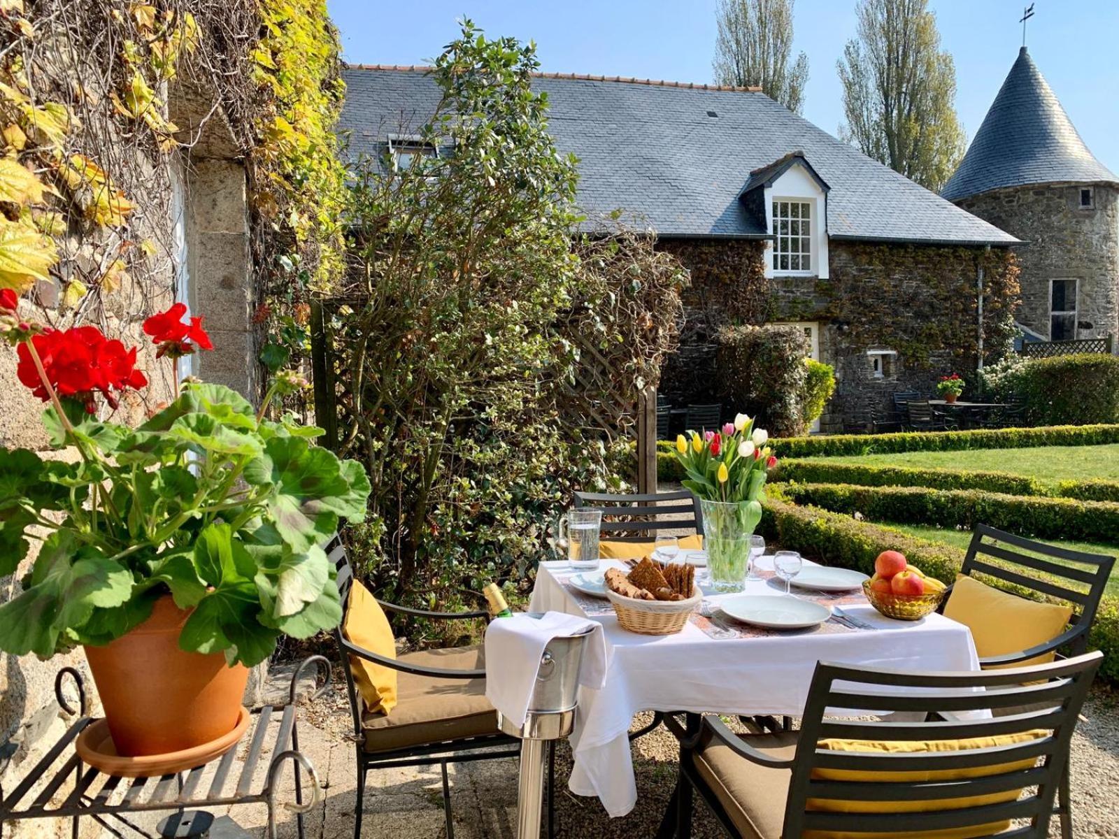Manoir De La Begaudiere Mont-Dol Bilik gambar